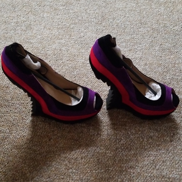 COPY - Black multi heeless - Picture 5 of 6